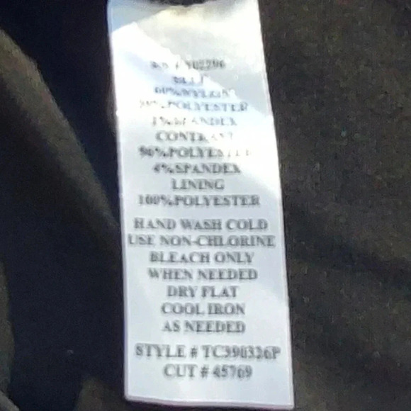 Connected Petite Evening/ Cocktail Dress with Lace on Shoulder In Black Size 8P - Picture 9 of 10